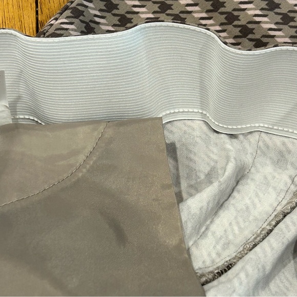 Maurices Plaid Stretch Pull-on Pants M - Picture 8 of 11